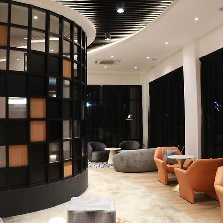Otel Hotel Suite Sibu Eksteriør bilde