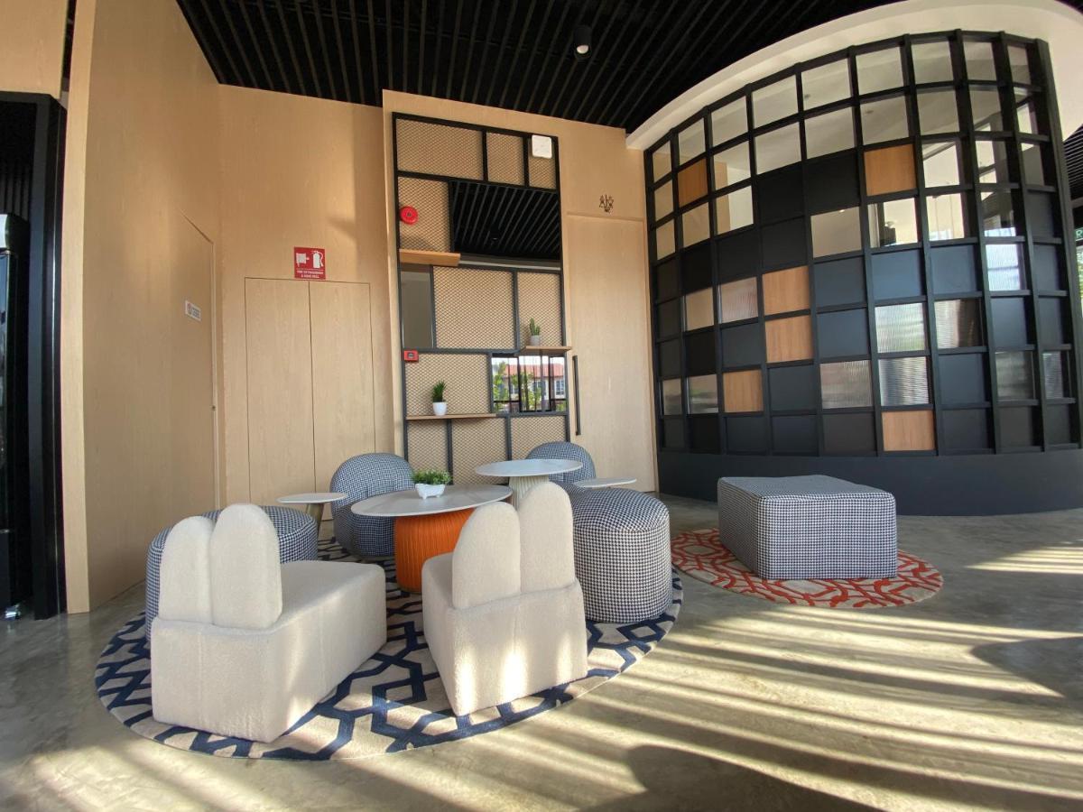 Otel Hotel Suite Sibu Eksteriør bilde