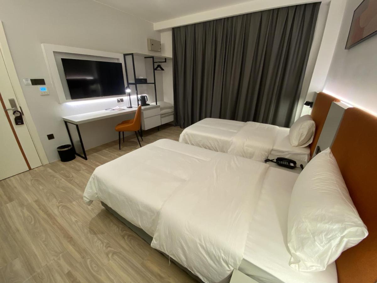 Otel Hotel Suite Sibu Eksteriør bilde